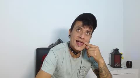 skinnydevil1 online show from 02.16.26