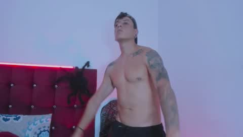 skinnydevil1 online show from 03.16.26