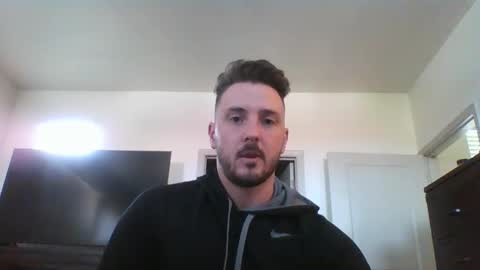 Snapshot of skinnyguylongdick1 chatting on 12.08.24 skinnyguylongdick1 online show from 12.08.24