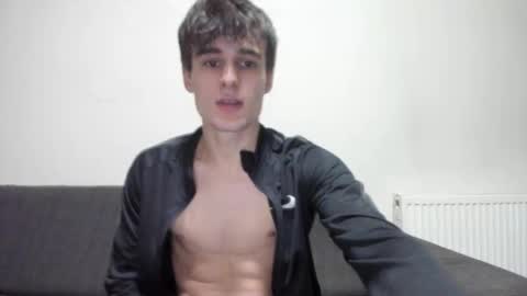 skinnyguywithbigd online show from 03.02.25