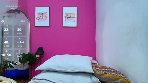 Karla  online show from 01.17.25