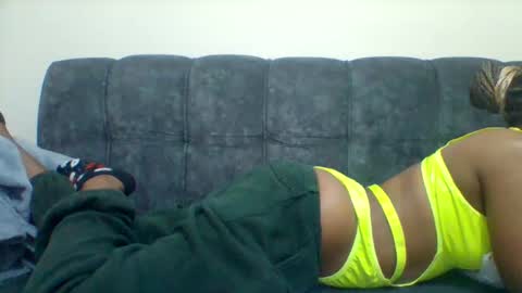 skinnypetite2 online show from 04.25.26