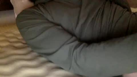 Snapshot of skinnypole6 chatting on 02.21.25 skinnypole6 online show from 02.21.25