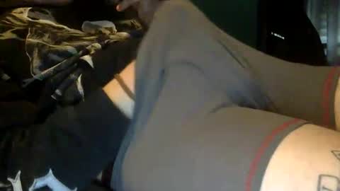 Snapshot of skinnypole6 chatting on 03.24.26 skinnypole6 online show from 03.24.26