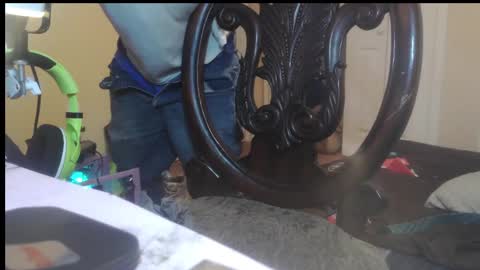 Snapshot of skinzandbait chatting on 01.21.25 strokerpoker online show from 01.21.25