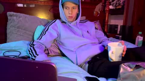 Skittles online show from 02.24.25