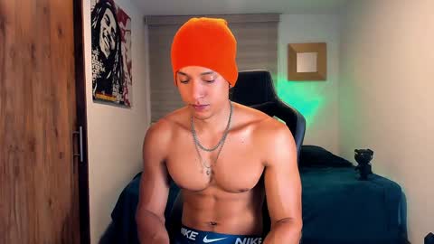 Snapshot of skull_prospect chatting on 01.31.25 Liam Vokov online show from 01.31.25