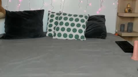 sky_sasha online show from 03.03.25