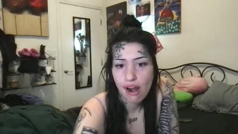 Snapshot of skybabytv chatting on 11.04.25 skybabytv online show from 11.04.25