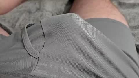 Snapshot of skyblu2031 chatting on 02.19.25 skyblu2031 online show from 02.19.25