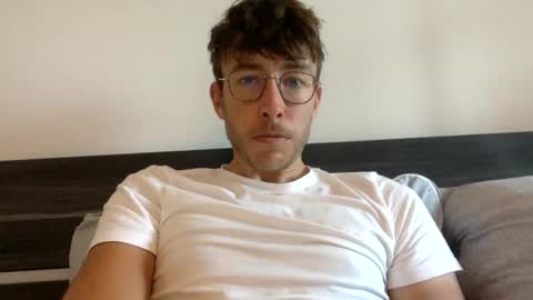 Snapshot of skyisthelimit1995 chatting on 11.30.25 skyisthelimit1995 online show from 11.30.25