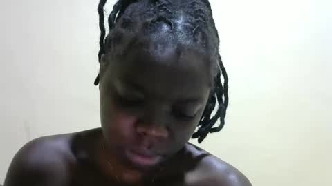 Snapshot of skylar2544 chatting on 12.15.25 skylar2544 online show from 12.15.25