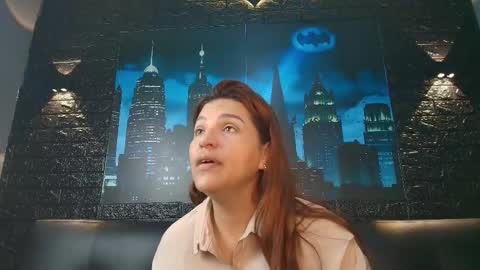 Snapshot of skylar__desire chatting on 11.05.25 skylar__desire online show from 11.05.25