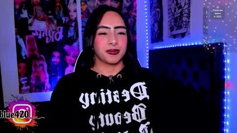 Snapshot of skyler__blue4 chatting on 02.09.26 blue online show from 02.09.26