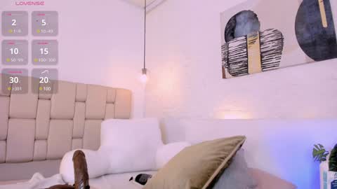    online show from 01.25.25