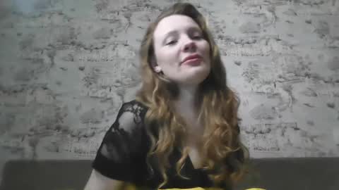 Snapshot of skyler_wans chatting on 02.18.25 Skyler online show from 02.18.25