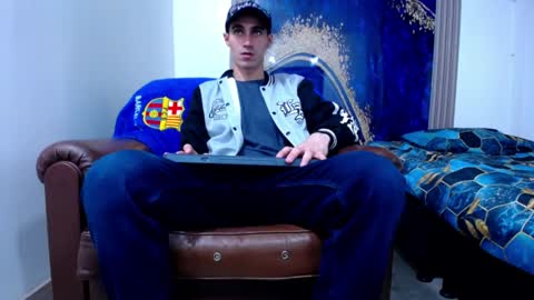 Skyler online show from 04.22.26