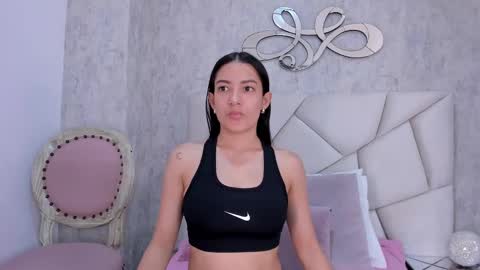 Snapshot of skylerwhite02 chatting on 09.09.25 Skyler online show from 09.09.25