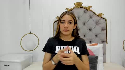 Skyler online show from 06.18.26