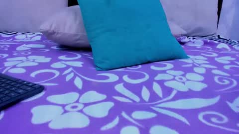 Skynny online show from 01.15.25