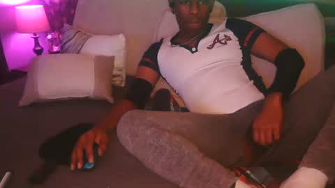 skyonetoo3 online show from 11.03.25