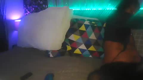 skyonetoo3 online show from 11.23.25