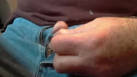 Snapshot of skypylot chatting on 12.01.24 ResqPylot2 online show from 12.01.24