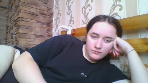 skyressie333 online show from 01.06.26