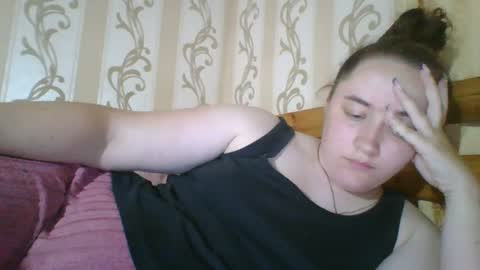 skyressie333 online show from 07.08.26