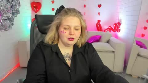 Slada Deew online show from 02.15.25