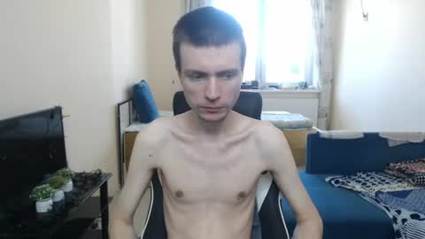 Snapshot of slavaxxx777 chatting on 06.25.26 Slava GAY. PVT OPEN. online show from 06.25.26
