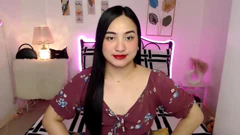 Snapshot of slave_amanda69 chatting on 02.15.26 Queen Cyrine online show from 02.15.26