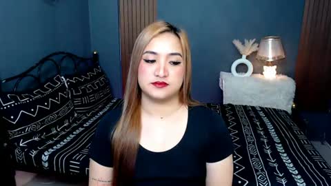 Snapshot of slave_amanda69 chatting on 07.28.26 Queen Cyrine online show from 07.28.26