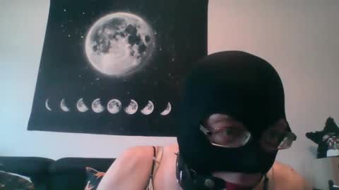 Snapshot of slaveforgodess chatting on 12.10.24 slaveforgodess online show from 12.10.24