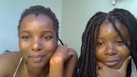 sleciah online show from 12.16.25