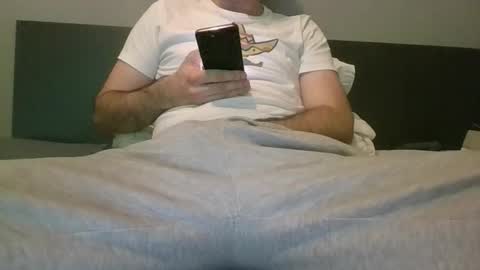 sleepless19 online show from 03.15.26