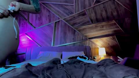 Snapshot of slemgem chatting on 01.21.25 Slemgem Amy friends online show from 01.21.25