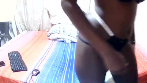 Snapshot of slender_sweetbabe chatting on 06.13.26 slender_sweetbabe online show from 06.13.26
