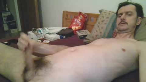 Snapshot of slim38 chatting on 11.22.25 Alin online show from 11.22.25