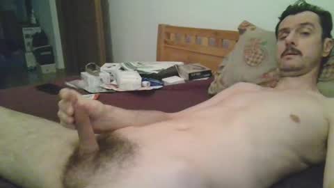 Snapshot of slim38 chatting on 12.14.25 Alin online show from 12.14.25