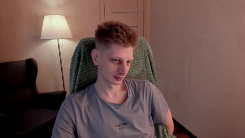 Snapshot of slim_andy chatting on 01.04.25 Andy online show from 01.04.25