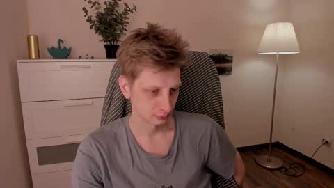 Snapshot of slim_andy chatting on 03.01.25 Andy online show from 03.01.25
