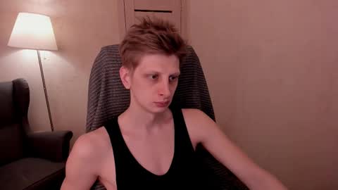 Snapshot of slim_andy chatting on 03.06.25 Andy online show from 03.06.25
