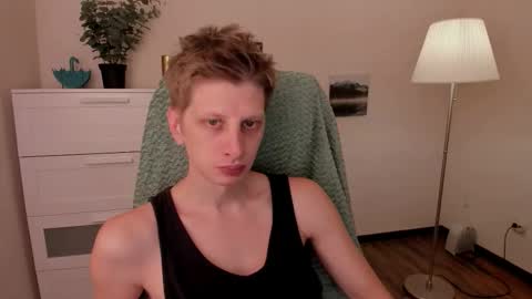 Snapshot of slim_andy chatting on 10.02.25 Andy online show from 10.02.25