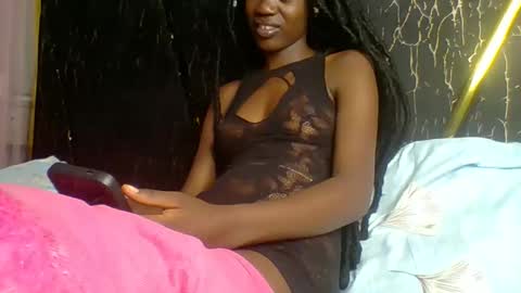 Snapshot of slim_ebony2006 chatting on 11.22.25 Anna online show from 11.22.25