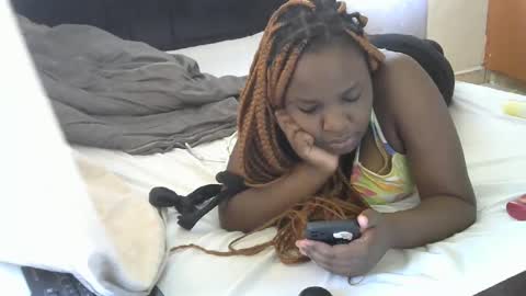 Snapshot of slim_joy chatting on 02.15.25 slim_joy online show from 02.15.25