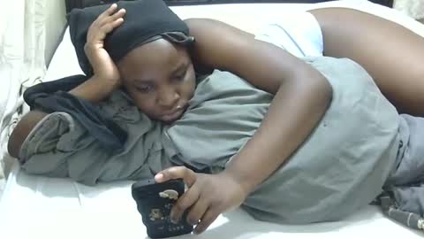 Snapshot of slim_joy chatting on 02.24.25 slim_joy online show from 02.24.25