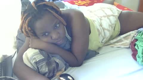 Snapshot of slim_joy chatting on 03.01.25 slim_joy online show from 03.01.25