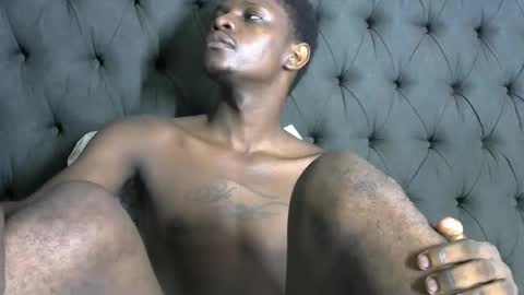 slim long01 online show from 01.26.25