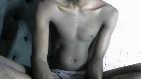 slim long01 online show from 03.01.25